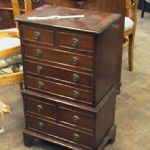 207 3383 CHEST OF DRAWERS